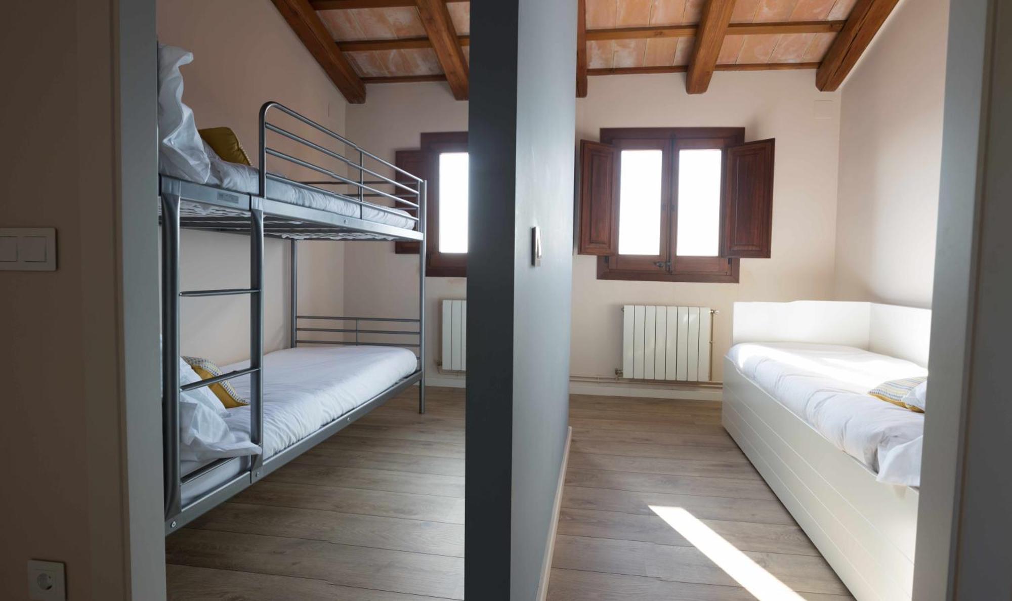 Casa Rural Masia Les Apieres El Pla de Manlleu エクステリア 写真